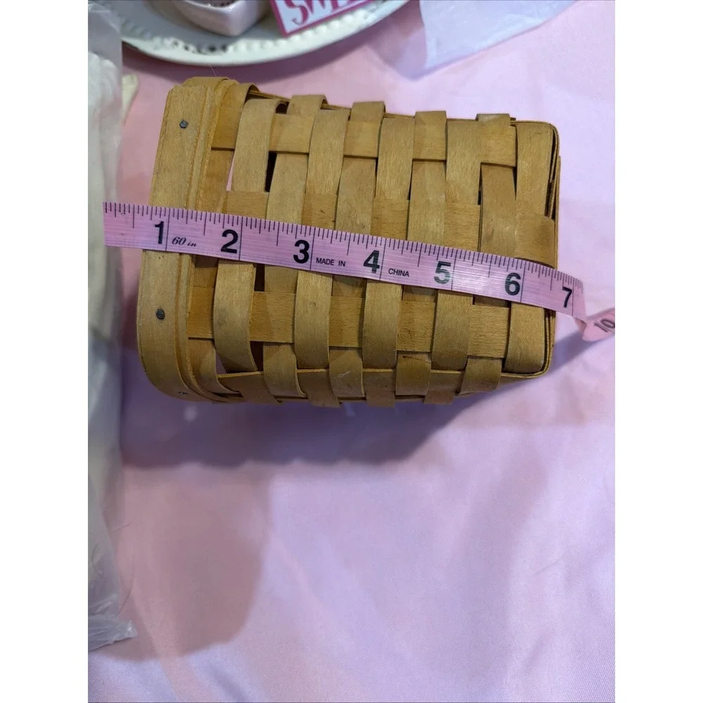 Longaberger Vintage/Retro Handmade 2000 Signed‎ Basket